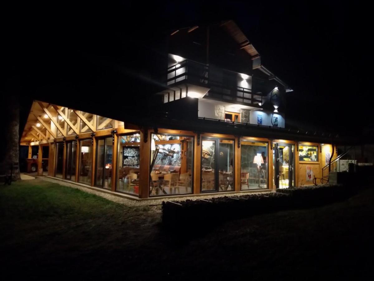 מלון פניצ'ישטה Algara Hut מראה חיצוני תמונה